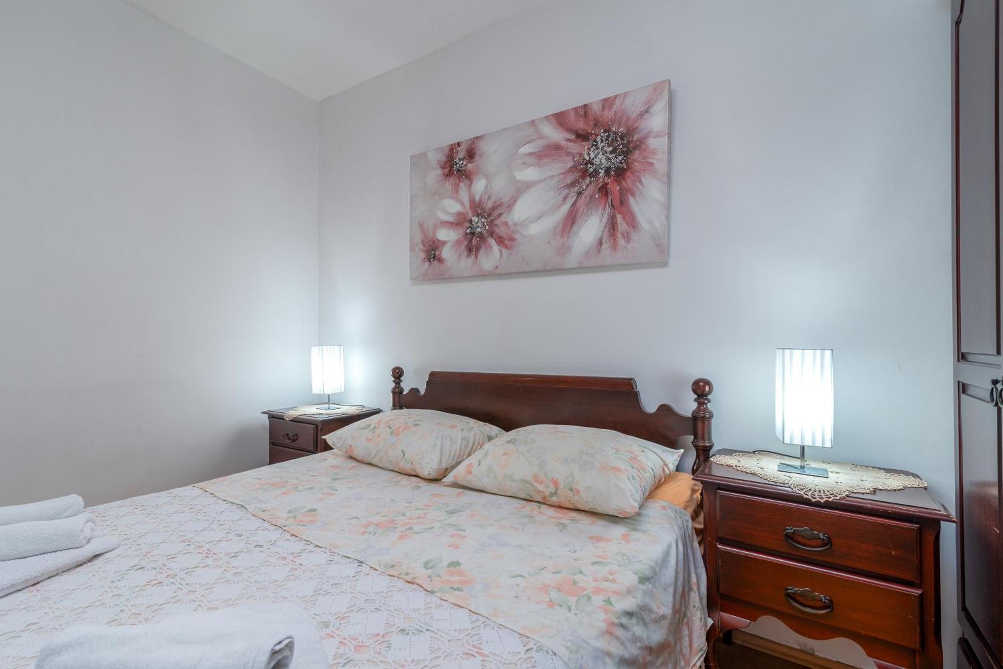 Apartman Duje 特罗吉尔 外观 照片