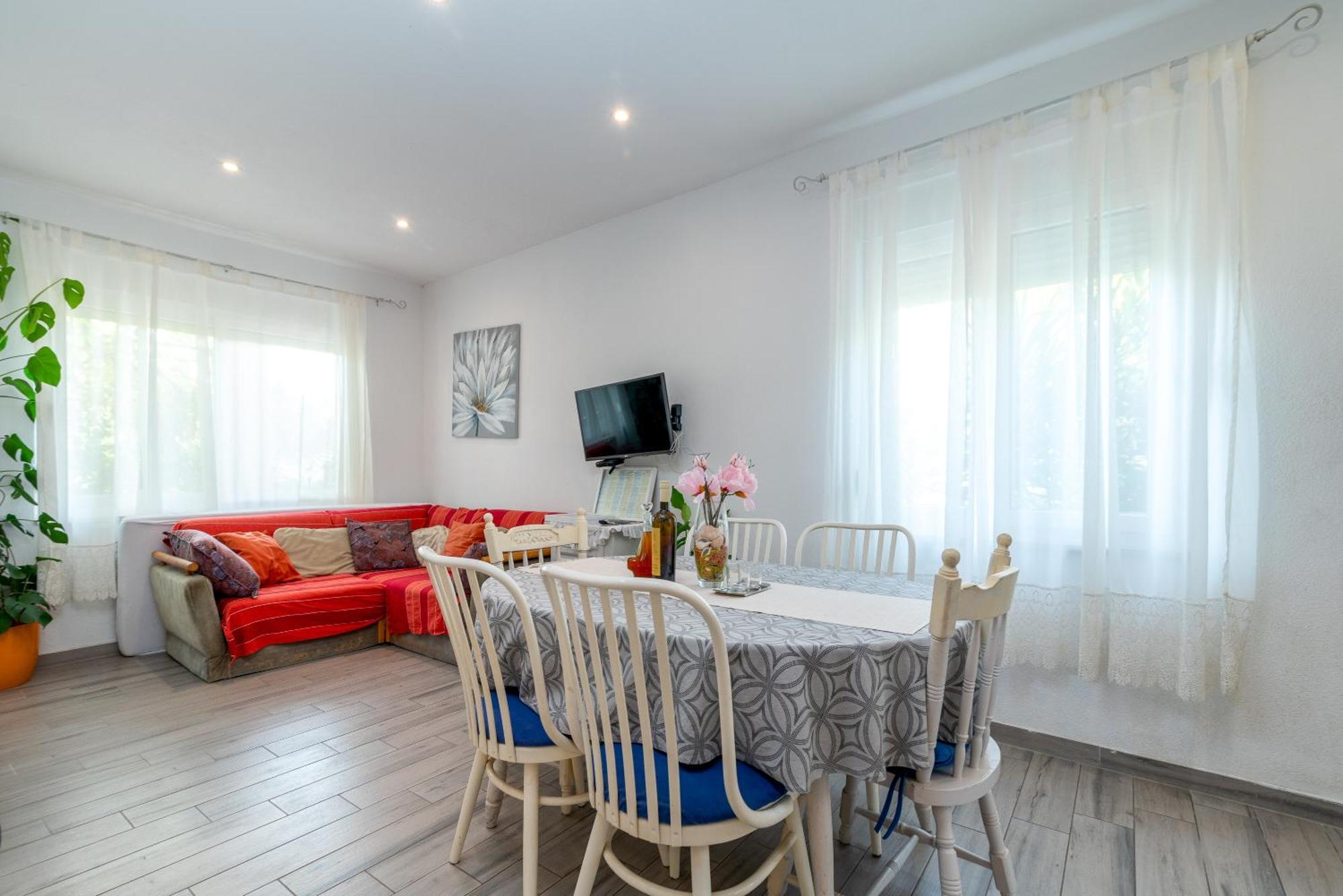 Apartman Duje 特罗吉尔 外观 照片