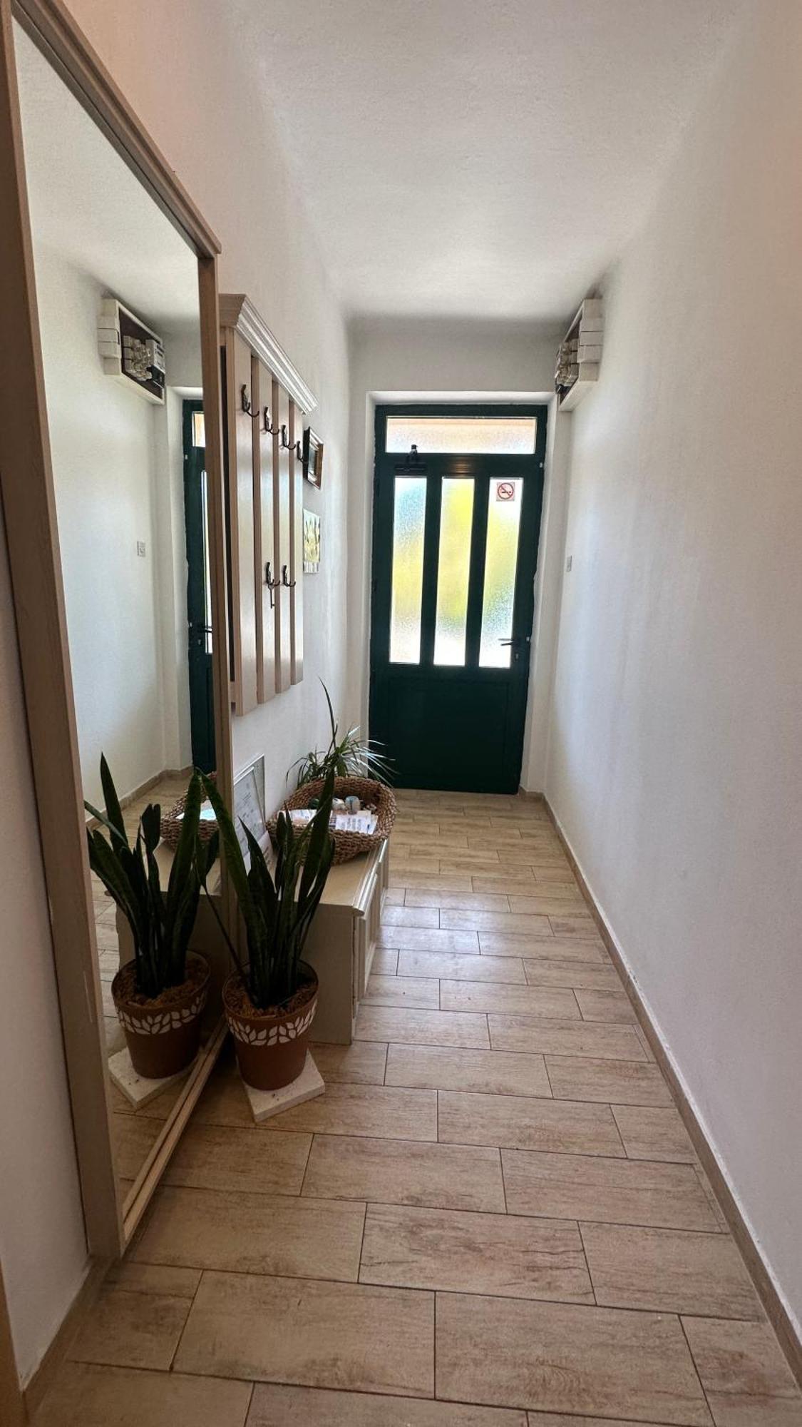 Apartman Duje 特罗吉尔 外观 照片